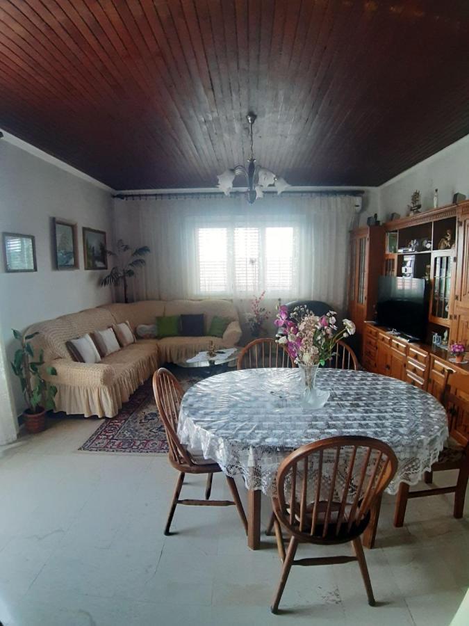 Apartmani Luce Sumartin Exterior foto
